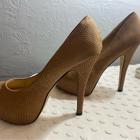 Just Fab Tan Reptile Print Skyla Heel - Picture 5 of 16